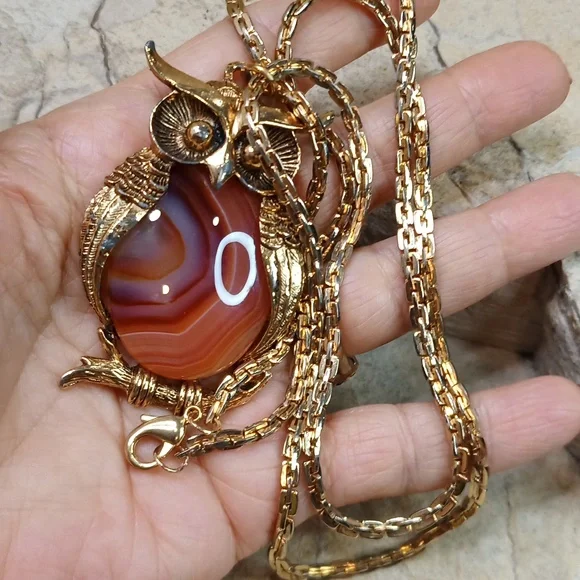 Vintage Owl Brown Banded Agate Pendant Necklace Gold Plated Chain - Picture 8 of 8